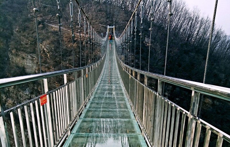 200米玻璃吊桥多少钱